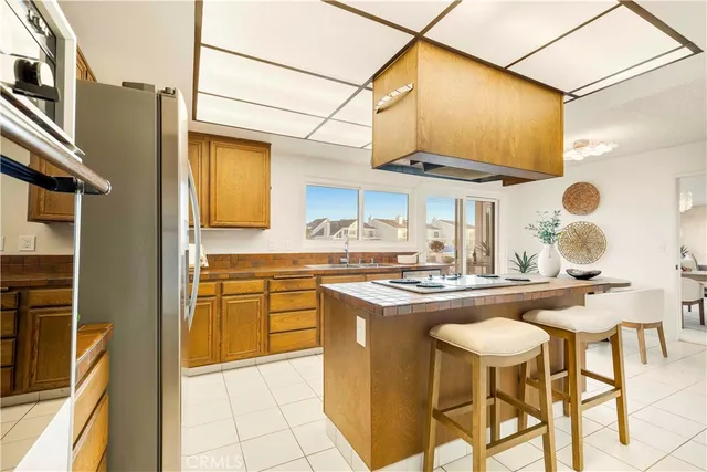 $3,282,000 | 3801 Seascape Drive, Huntington Beach, CA 92649