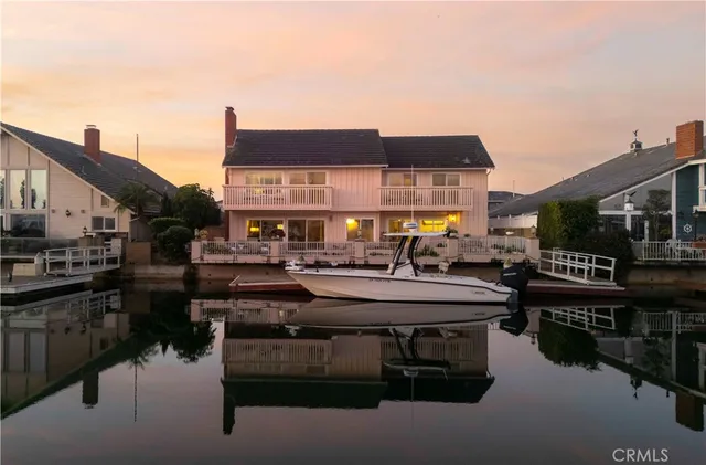 $3,282,000 | 3801 Seascape Drive, Huntington Beach, CA 92649