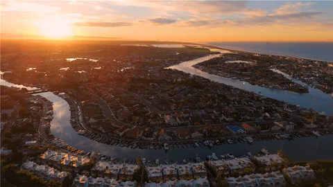 $3,282,000 | 3801 Seascape Drive, Huntington Beach, CA 92649