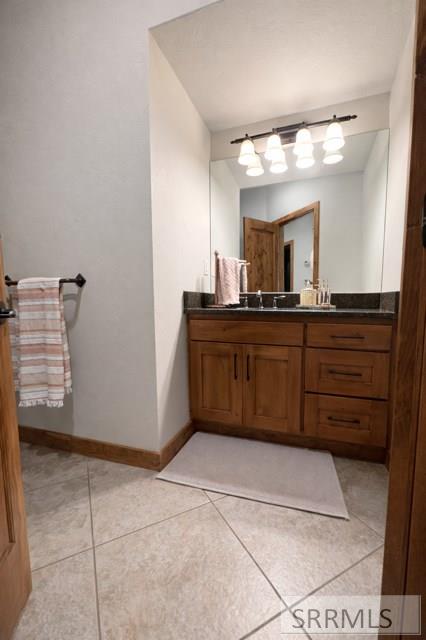 63 Mountain View Road Salmon, ID 83467 - Photo 12 of 54