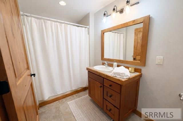 63 Mountain View Road Salmon, ID 83467 - Photo 21 of 54