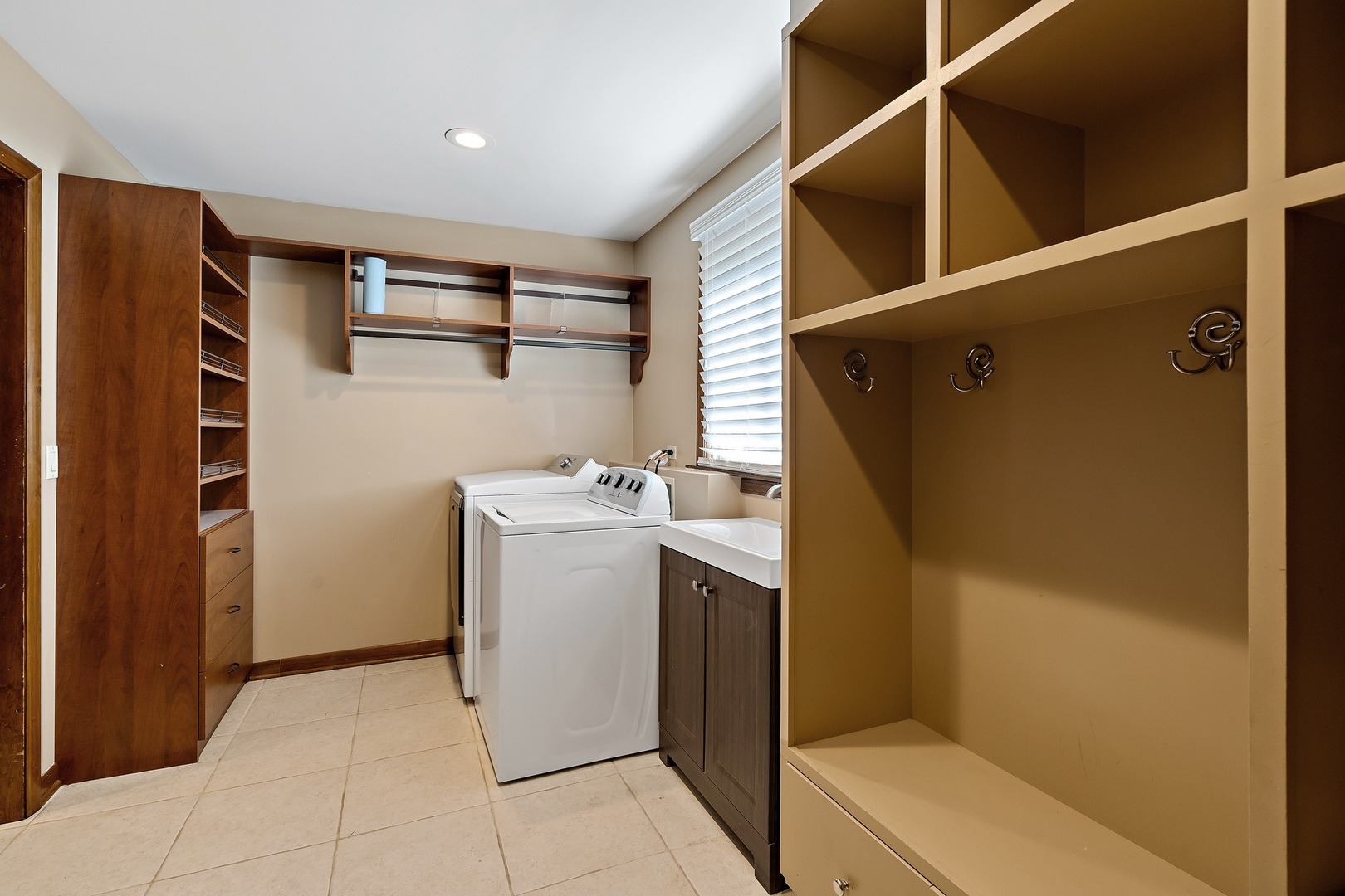 402 Elm Street Deerfield, IL 60015 - Photo 23 of 35