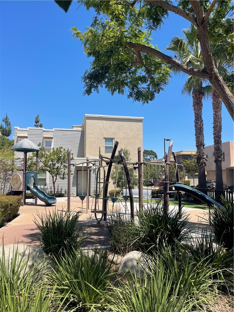 612 East Carson Street, Unit 209 Carson, CA 90745 - Photo 19 of 23