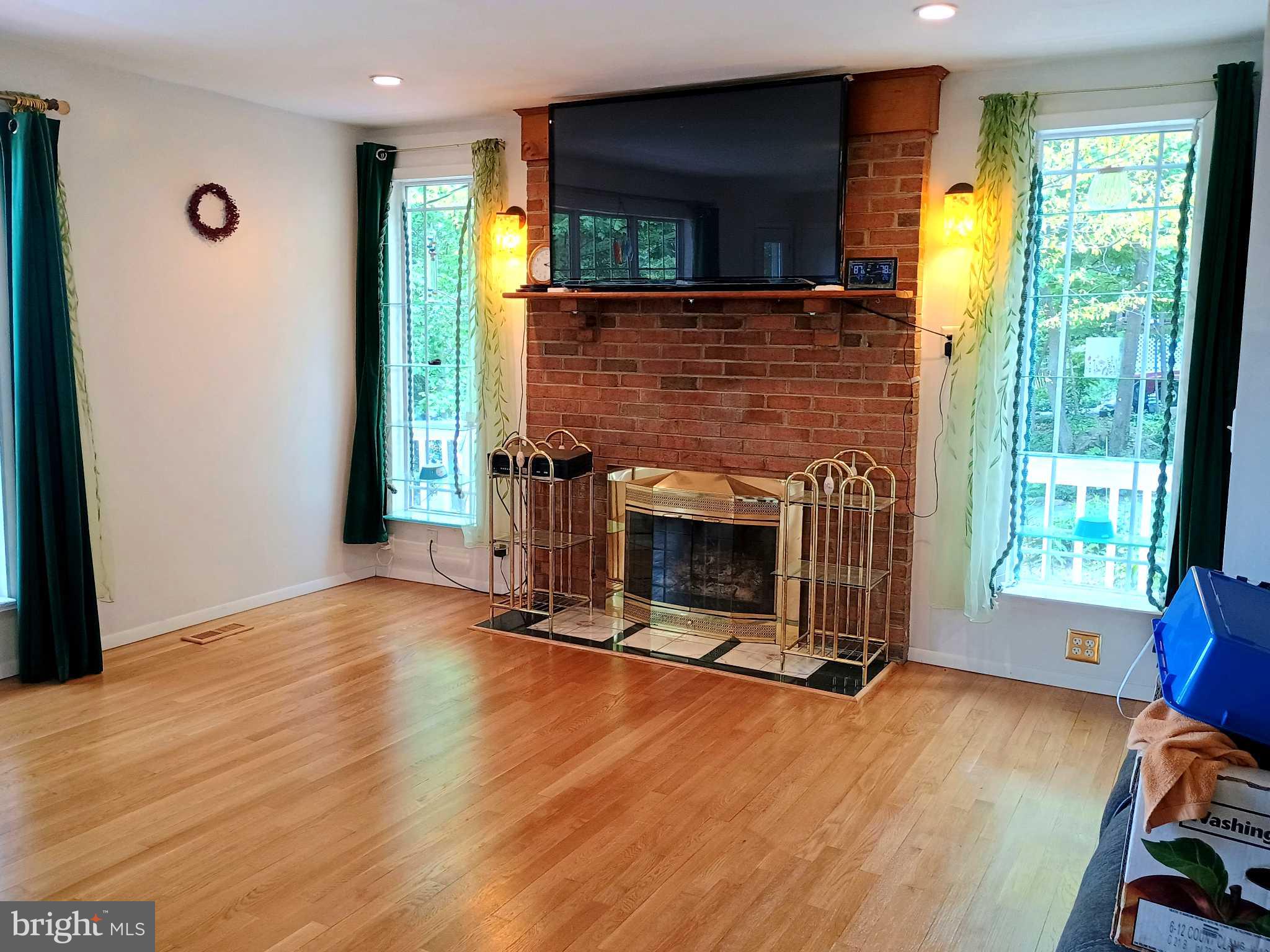 147 Blue Ridge Avenue Chester Gap, VA 22623 - Photo 15 of 46