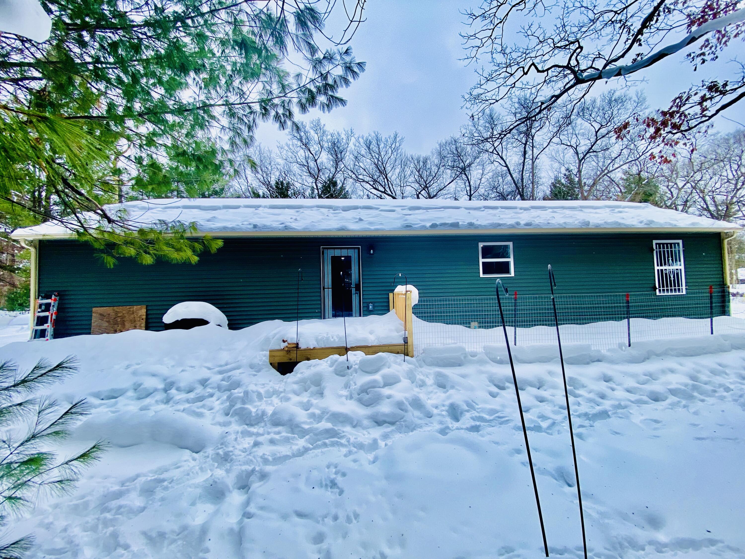 140 West Raymond Road Twin Lake, MI 49457 - Photo 7 of 46 140 W Raymond Road