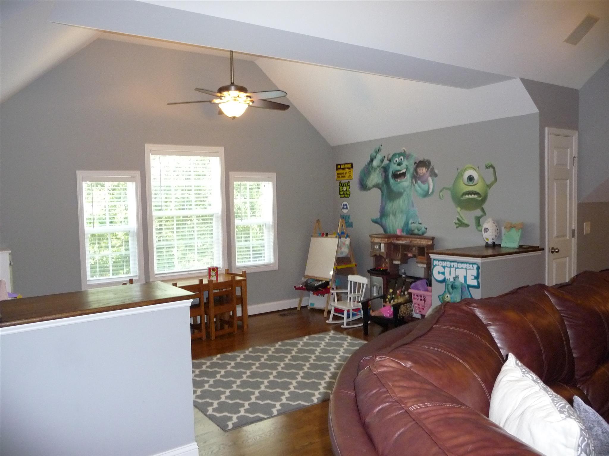 198 Wilkinson Road Cottontown, TN 37048 - Photo 8 of 23 a living room with furniture and dining area