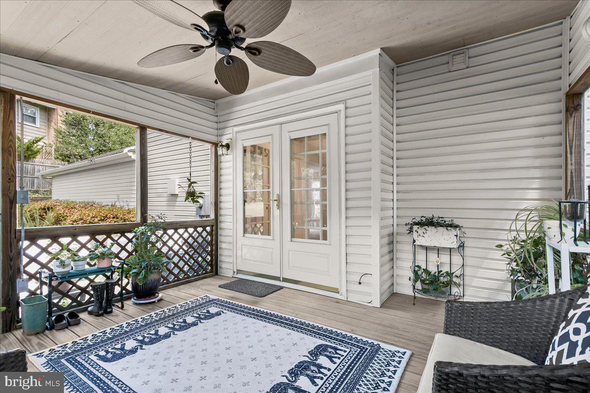 2053 Kings House Road Silver Spring, MD 20905 - Photo 17 of 33 Screened Porch
