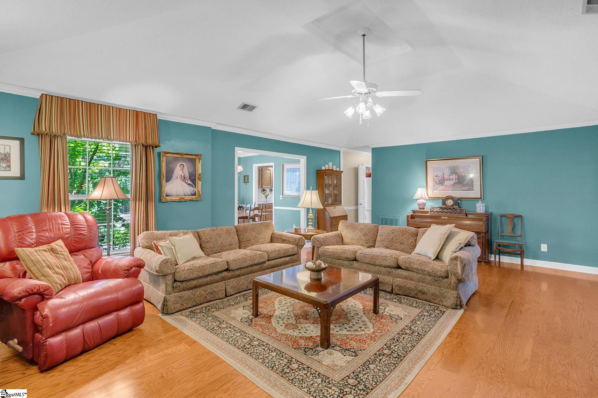 205 Harrogate Court Simpsonville, SC 29681 - Photo 7 of 33