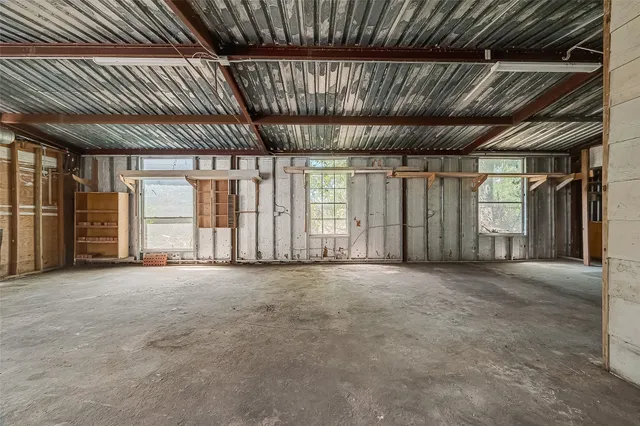 $1,950 | 5831 Annunciation Street, Houston, TX 77016