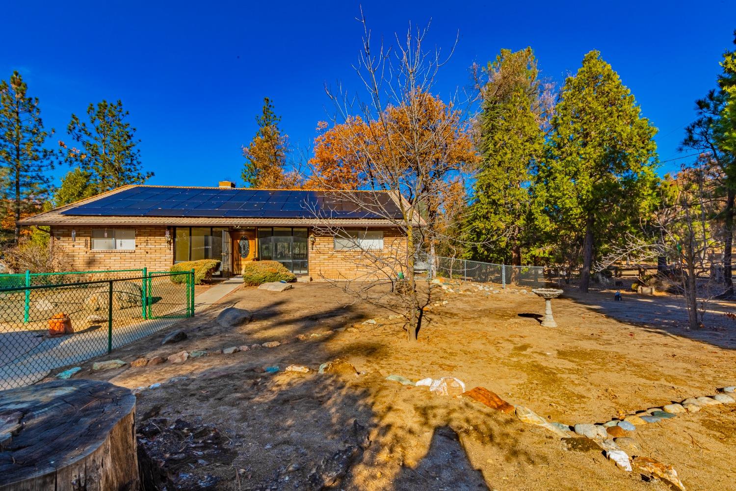 48895 Rock Point Road Oakhurst, CA 93644 - Photo 54 of 69 Gallery Image 54