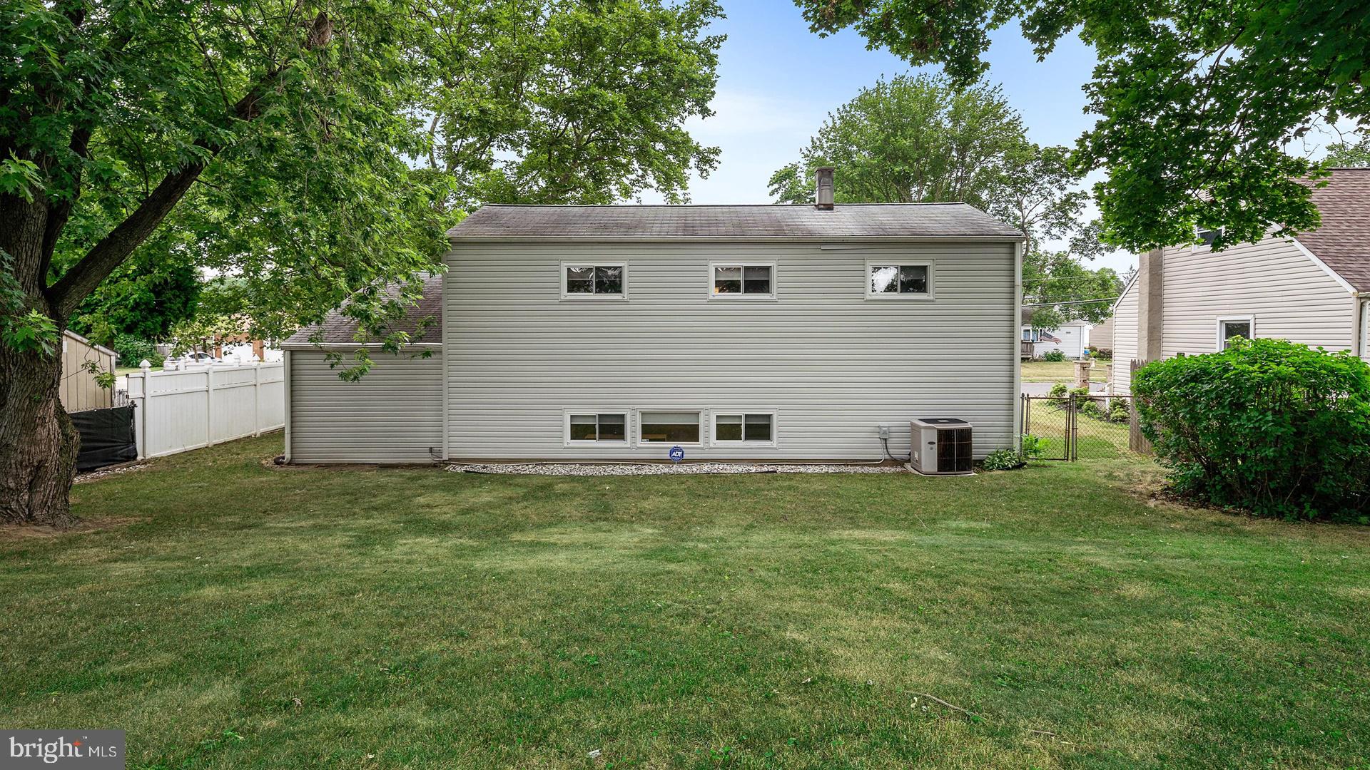 35 Coleridge Avenue Hamilton, NJ 08620 - Photo 25 of 25 Gallery Image 25