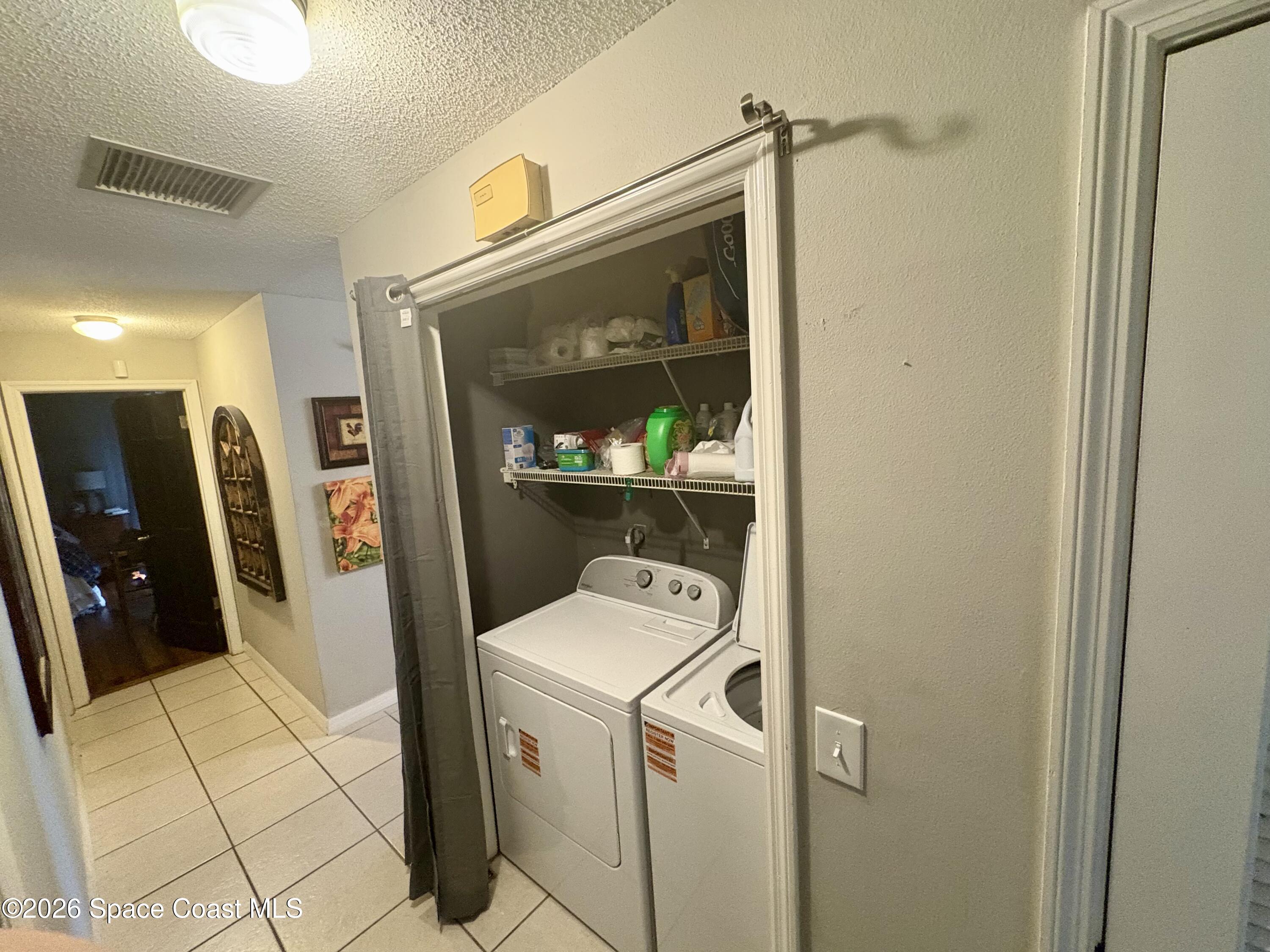 110 Lagoon Avenue Melbourne, FL 32901 - Photo 15 of 16 Laundry