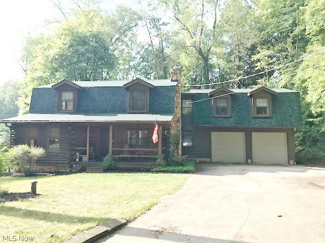 WELCOME TO 530 STONER - LOG CABIN BEAUTIFULLY APPOINTED AND MOVE IN CONDITION - ROOF 4/2020