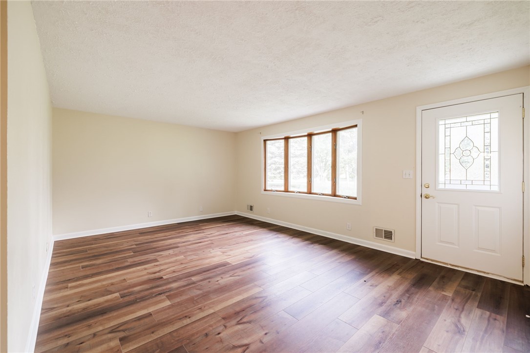 343 Huffer Road Parma, NY 14468 - Photo 4 of 30