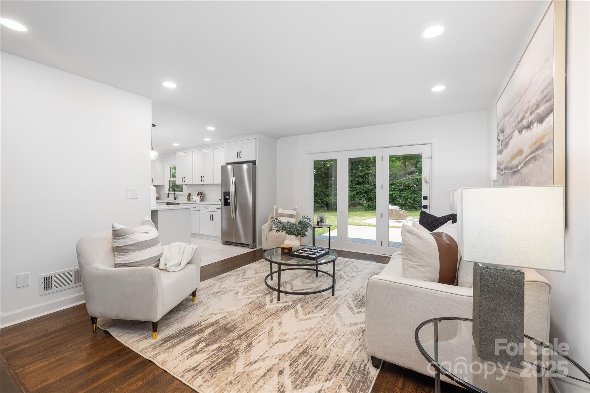 4017 Sulkirk Road Charlotte, NC 28210 - Photo 14 of 21 Gallery Image 14