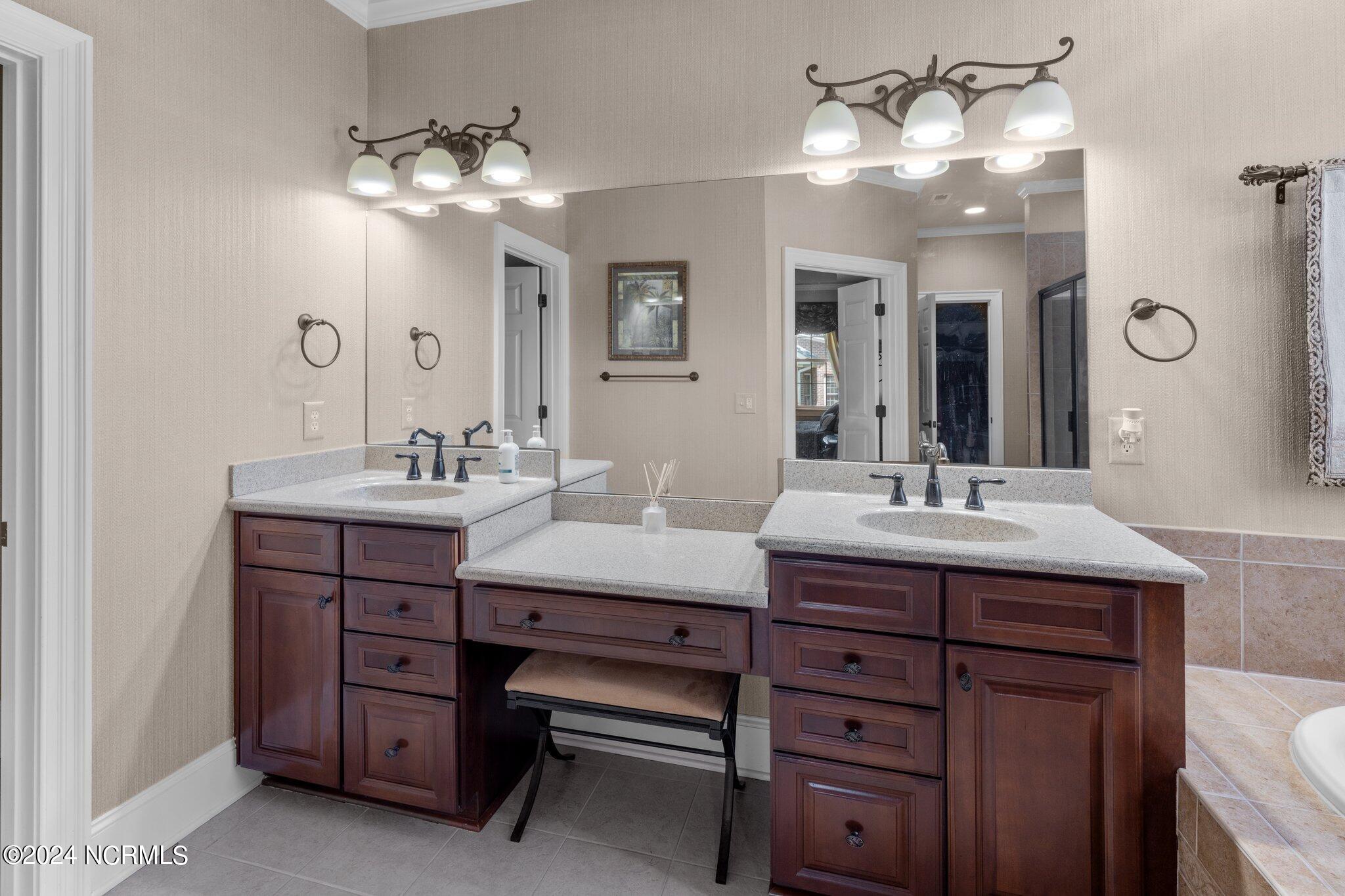 121 Emmen Road New Bern, NC 28562 - Photo 31 of 62 31-web-or-mls-470A0828