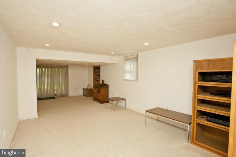 306 Summit Hall Road Gaithersburg, MD 20877 - Photo 22 of 29 Basement