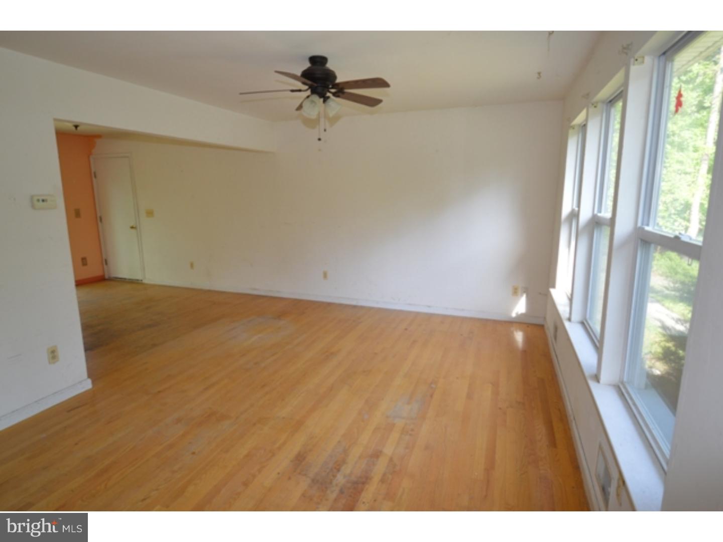 1236 Reed Road Cream Ridge, NJ 08514 - Photo 5 of 22