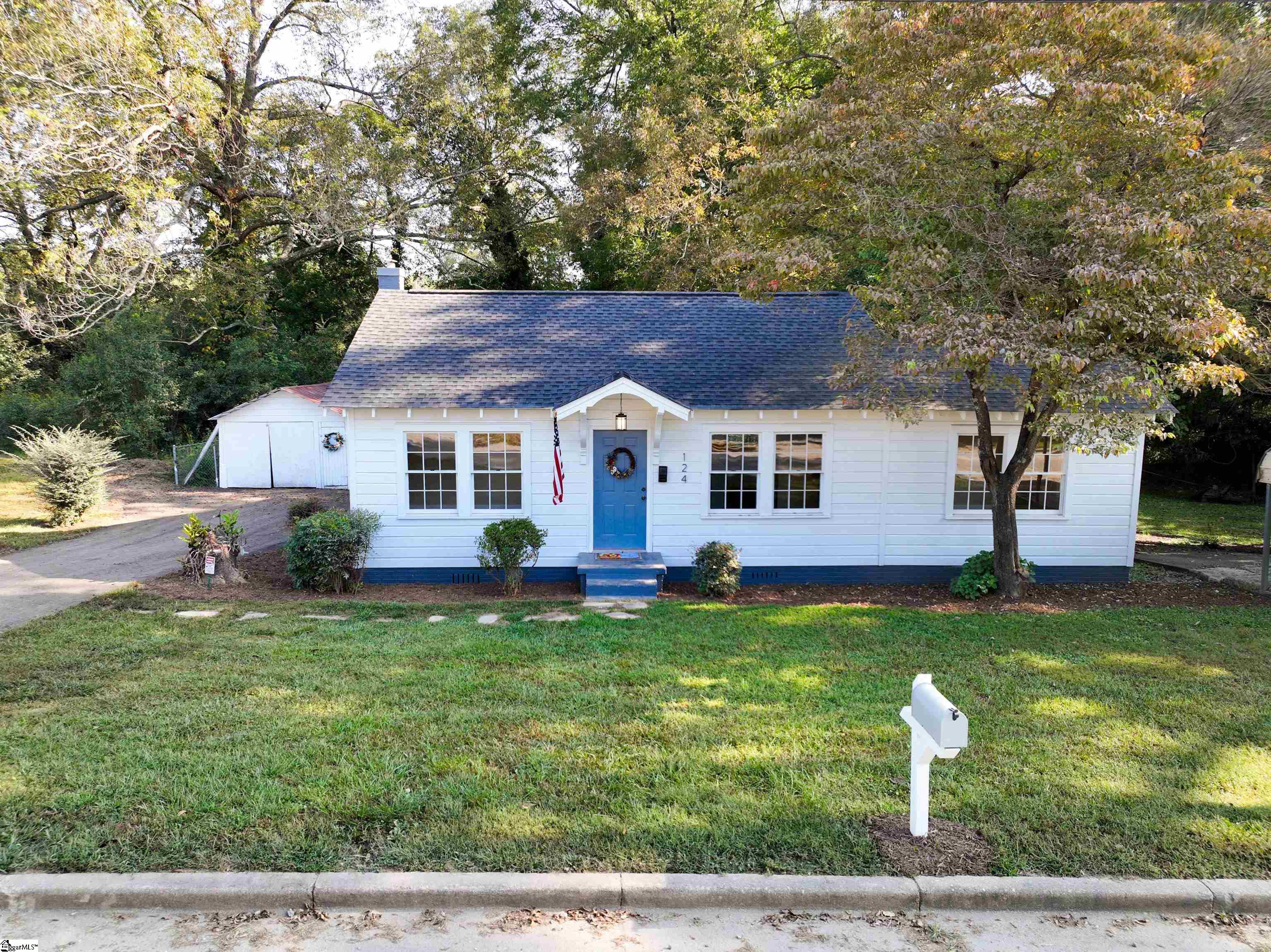 124 North Street Anderson, SC 29621 - Photo 1 of 28