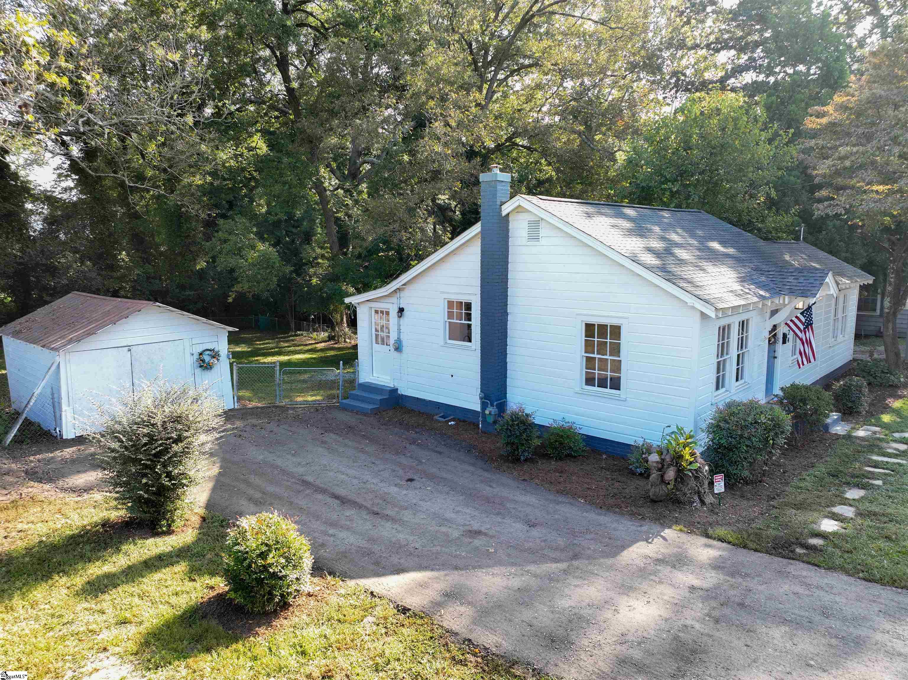 124 North Street Anderson, SC 29621 - Photo 4 of 28