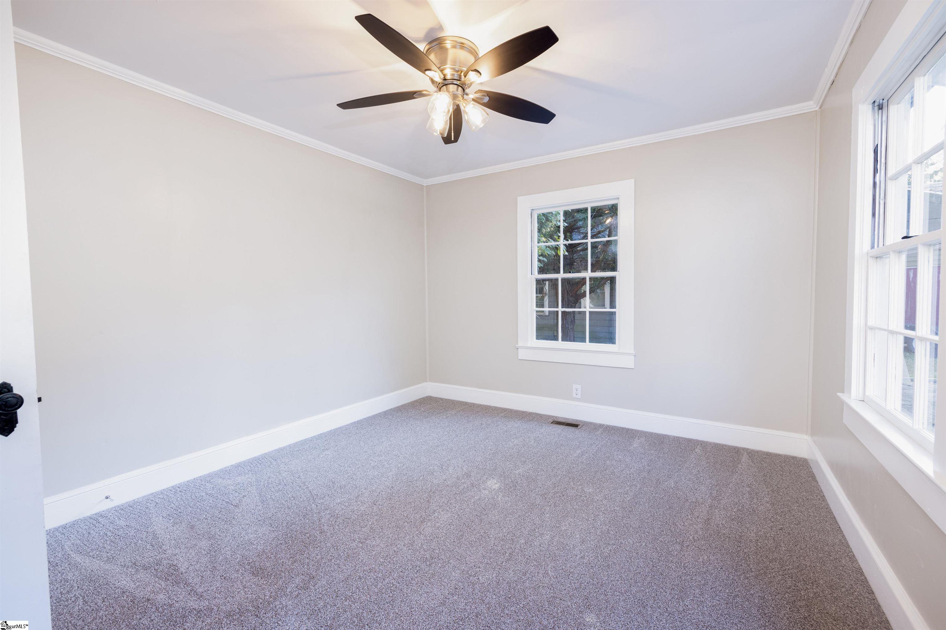 124 North Street Anderson, SC 29621 - Photo 9 of 28