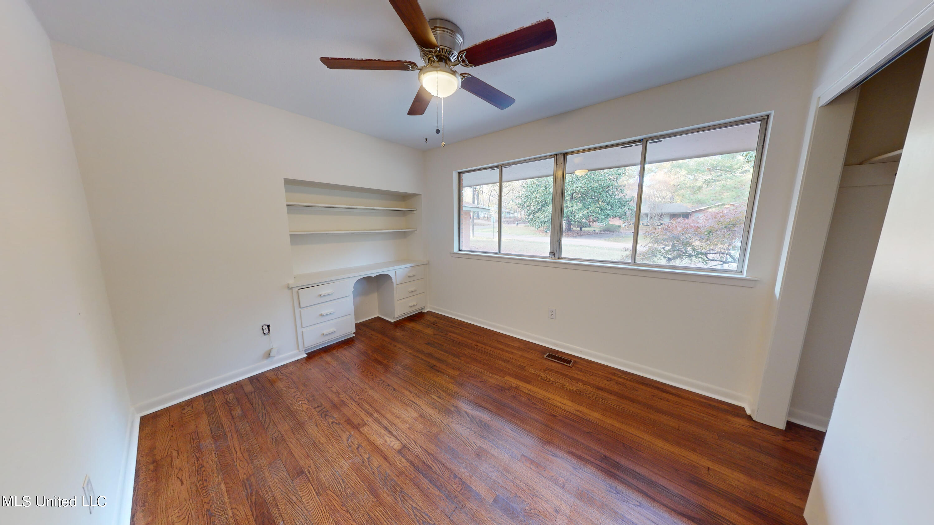 2203 Southwood Road Jackson, MS 39211 - Photo 12 of 18 2203-Southwood-11272023_191549