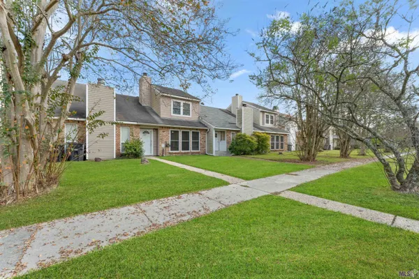 $195,000 | 5203 Sleepy Hollow Drive, Unit 5203, Baton Rouge, LA 70817