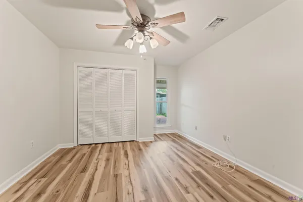 $195,000 | 5203 Sleepy Hollow Drive, Unit 5203, Baton Rouge, LA 70817