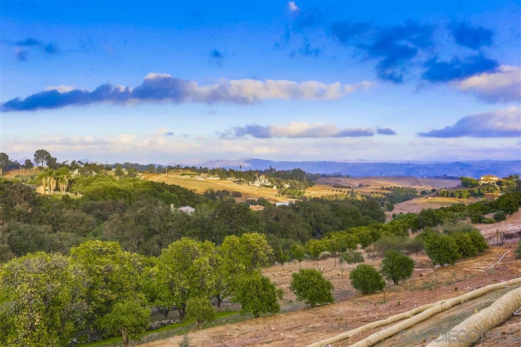 5006 Hill Ranch Drive Fallbrook, CA 92028 - Photo 20 of 25