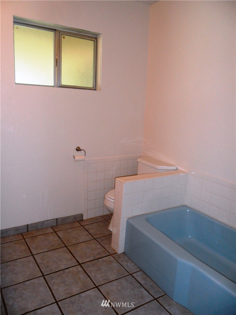 1057 Ocean Beach Road Hoquiam, WA 98550 - Photo 14 of 25 Gallery Image 14