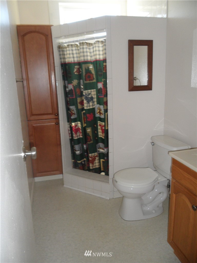 1057 Ocean Beach Road Hoquiam, WA 98550 - Photo 17 of 25 Gallery Image 17