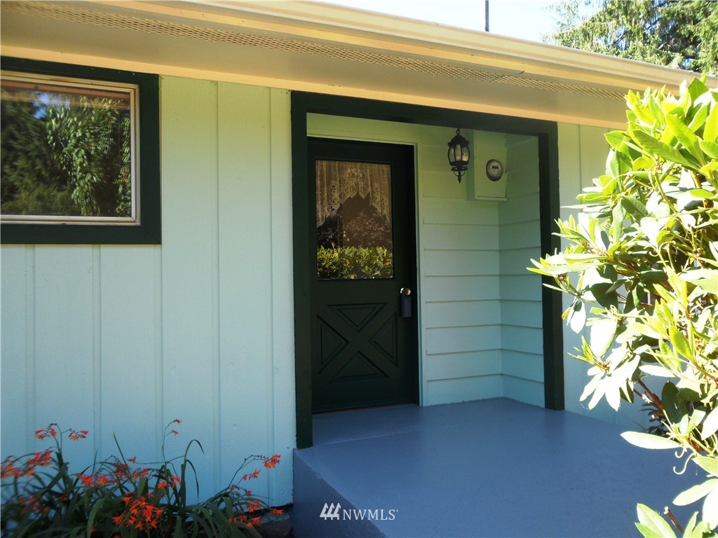 1057 Ocean Beach Road Hoquiam, WA 98550 - Photo 3 of 25 Gallery Image 3