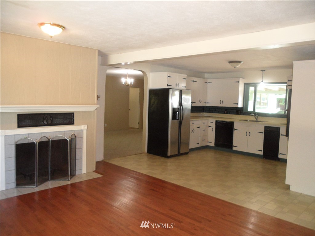 1057 Ocean Beach Road Hoquiam, WA 98550 - Photo 9 of 25 Gallery Image 9