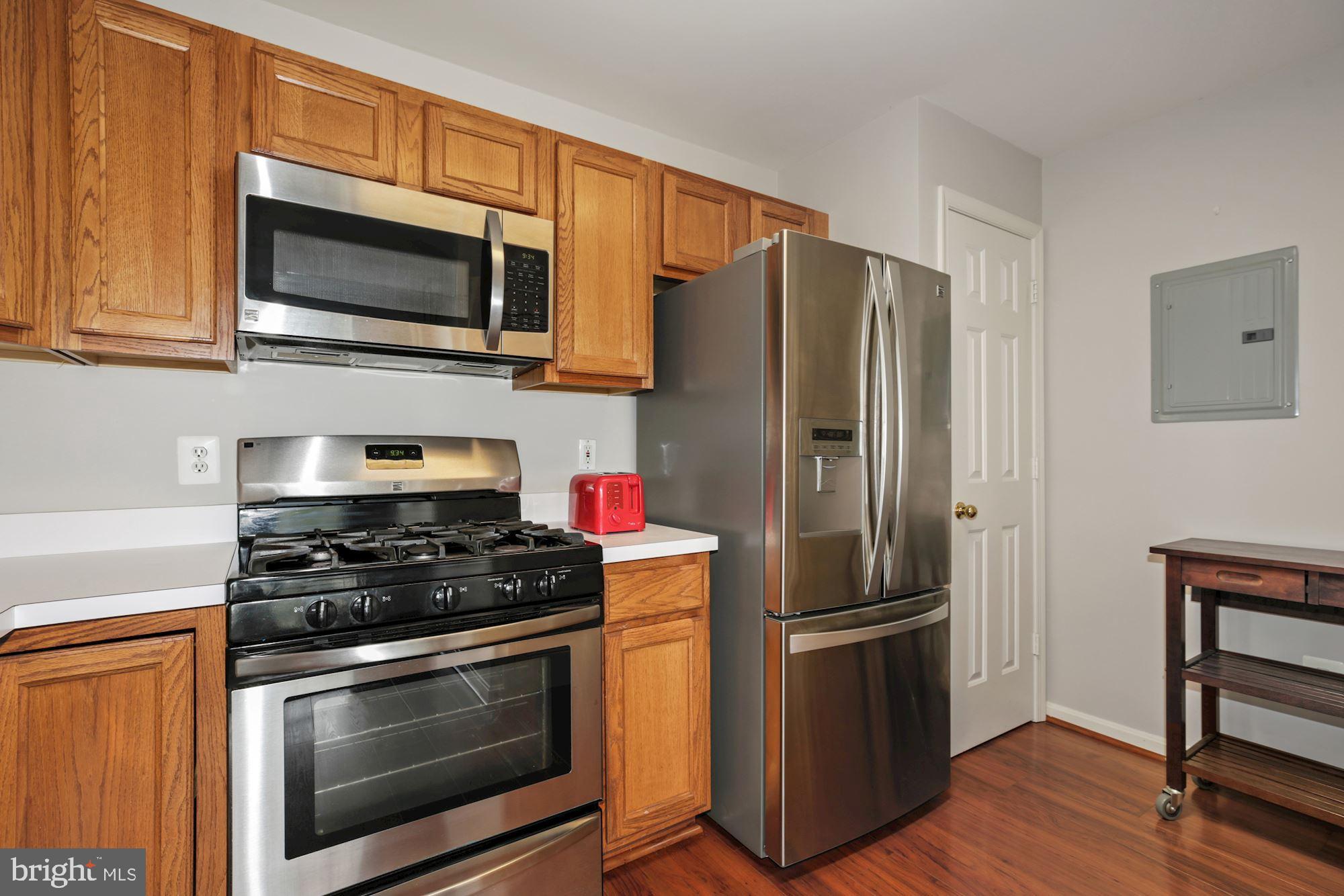 521 Constellation Square Southeast, Unit J Leesburg, VA 20175 - Photo 14 of 40