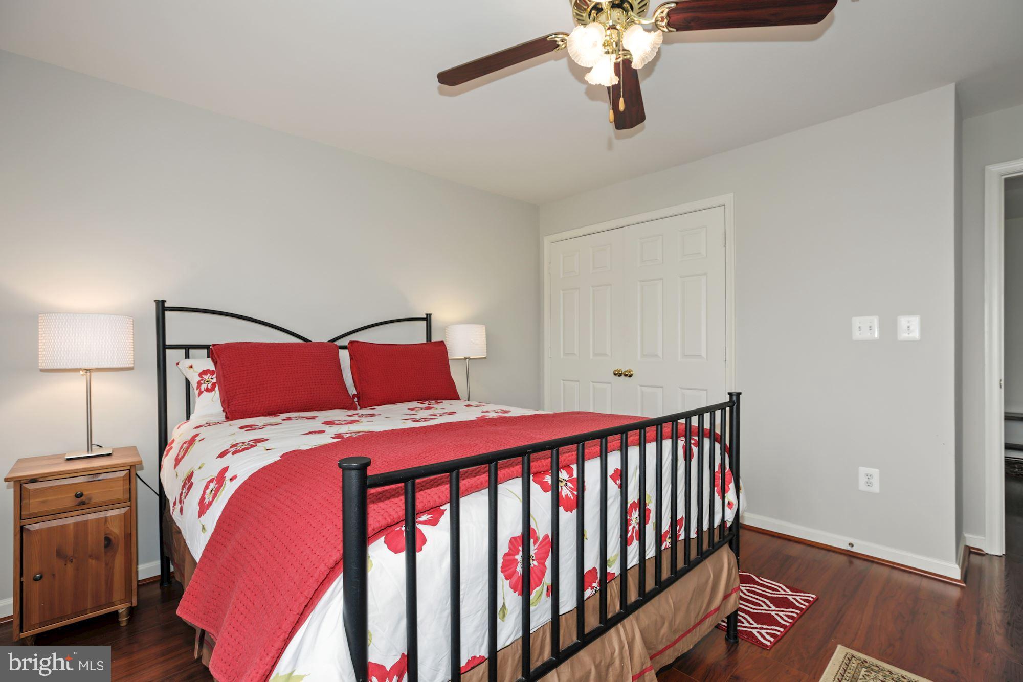 521 Constellation Square Southeast, Unit J Leesburg, VA 20175 - Photo 18 of 40