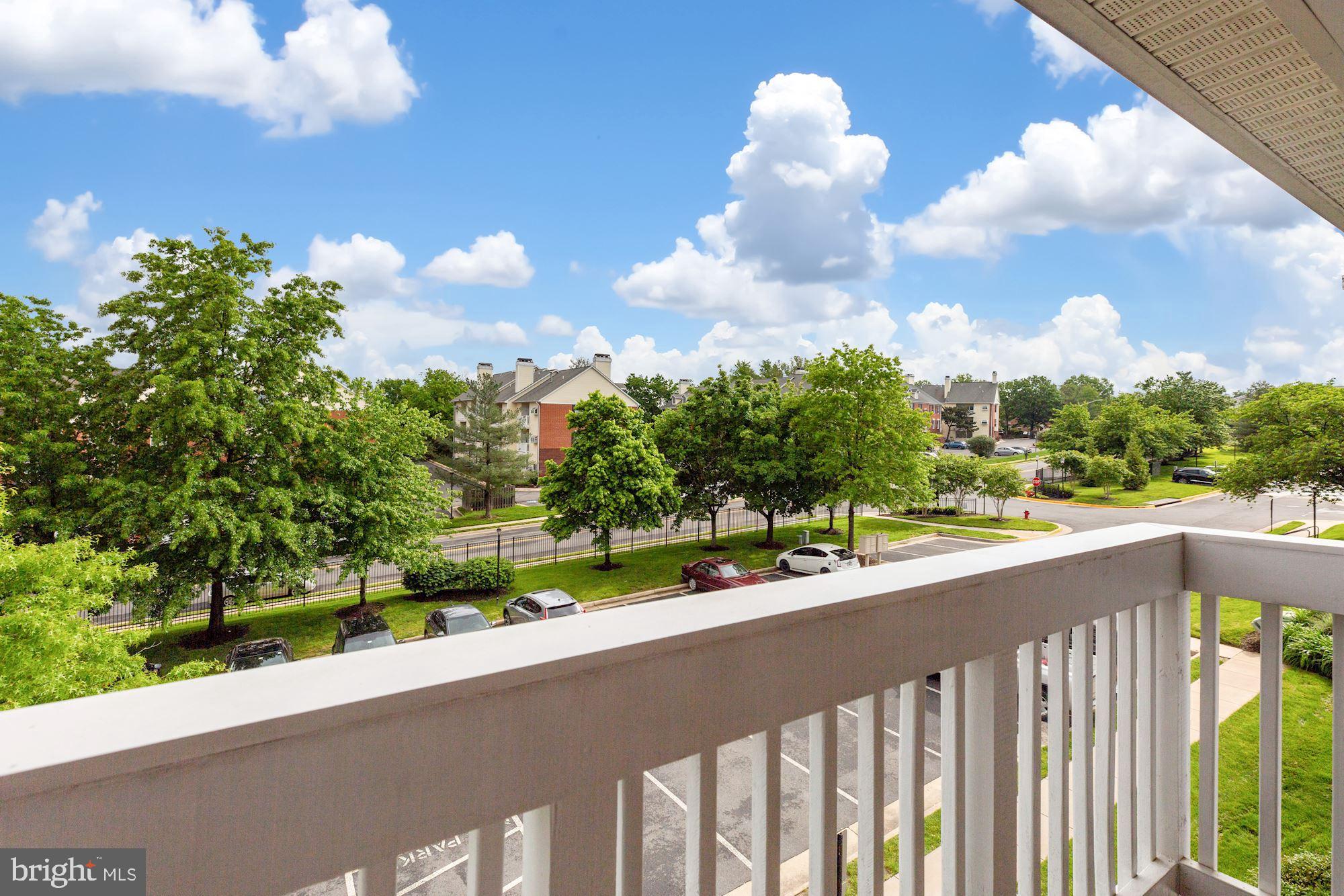 521 Constellation Square Southeast, Unit J Leesburg, VA 20175 - Photo 32 of 40