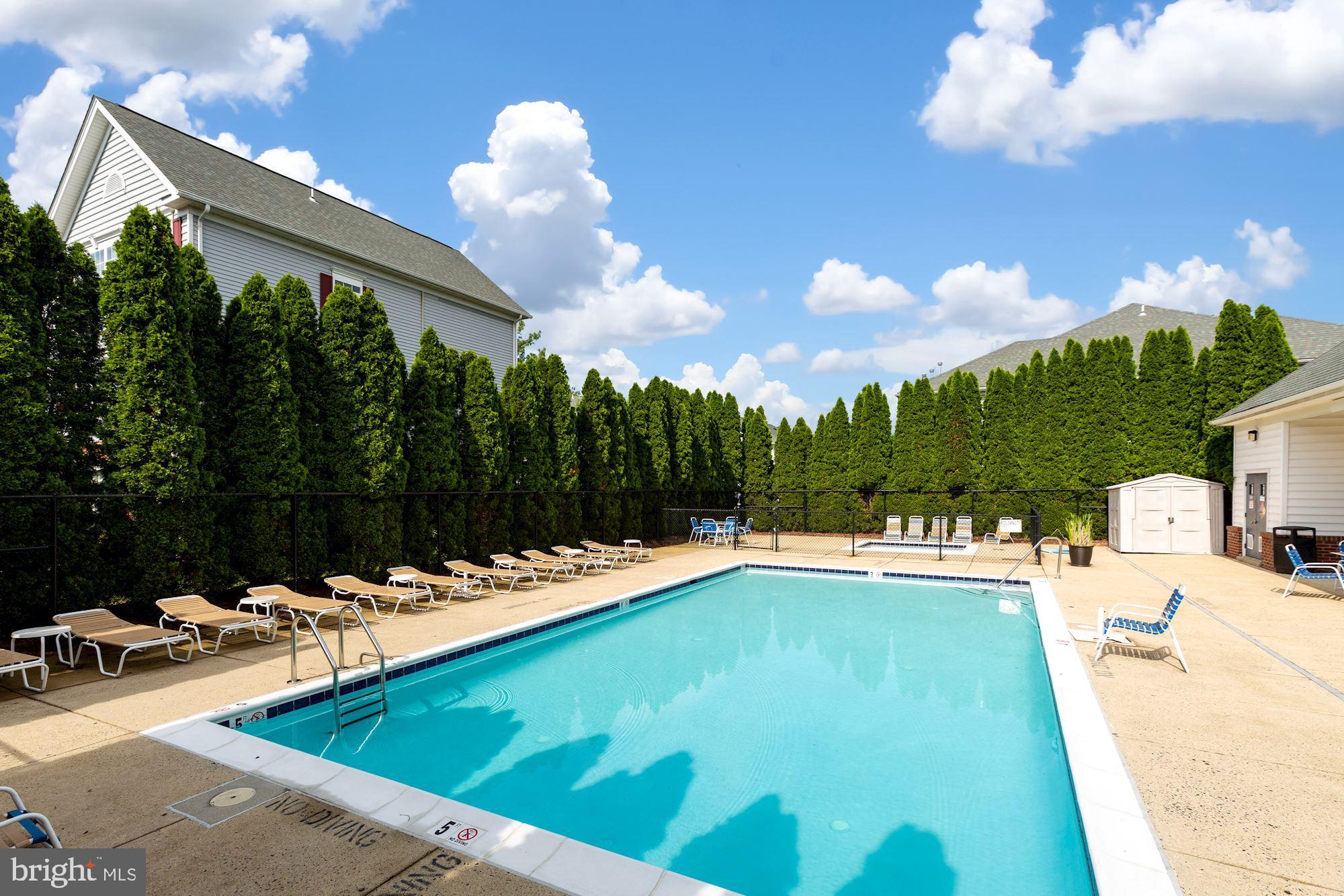 521 Constellation Square Southeast, Unit J Leesburg, VA 20175 - Photo 37 of 40