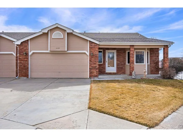 $455,000 | 1235 Honeysuckle Court, Windsor, CO 80550