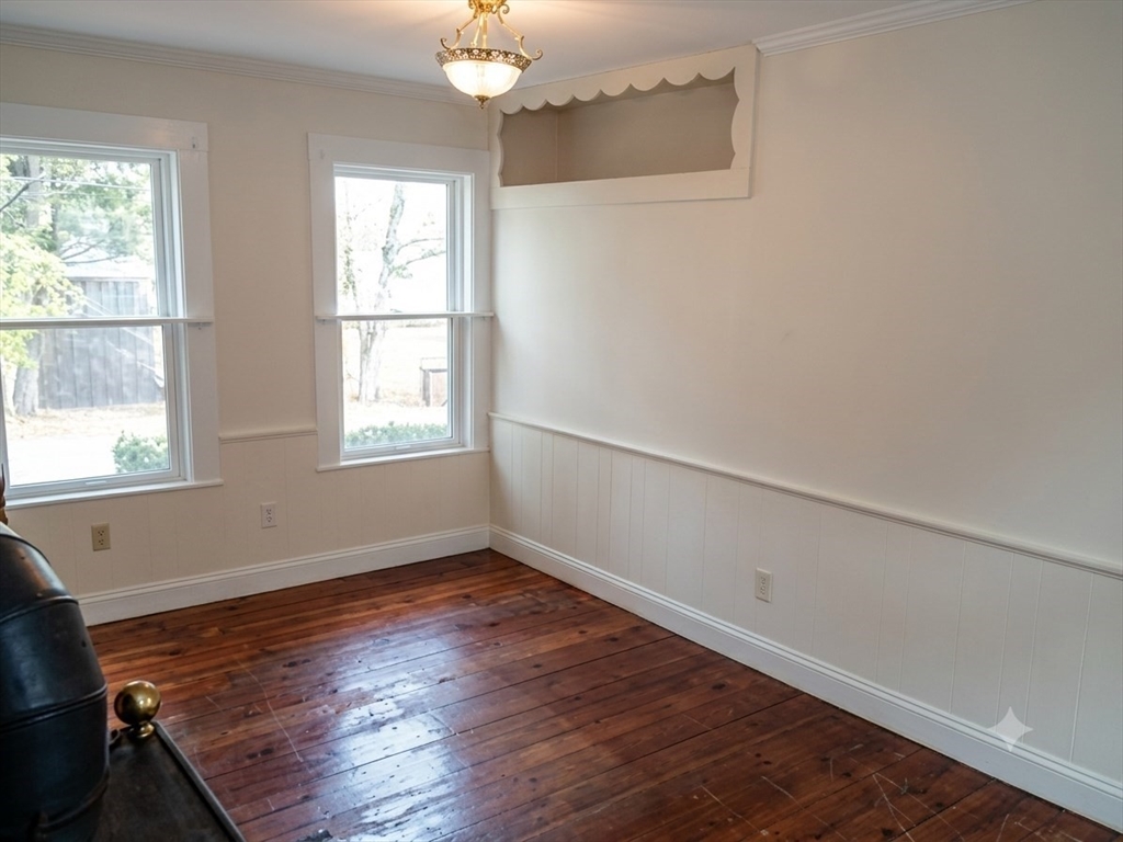 90 North Prospect Street, Unit 2 Amherst, MA 01002 - Photo 13 of 15