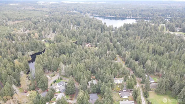 $2,200 | 231 East Shetland Road, Shelton, WA 98584