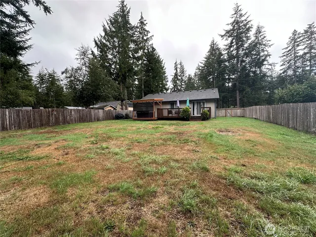 $2,050 | 231 East Shetland Road, Shelton, WA 98584