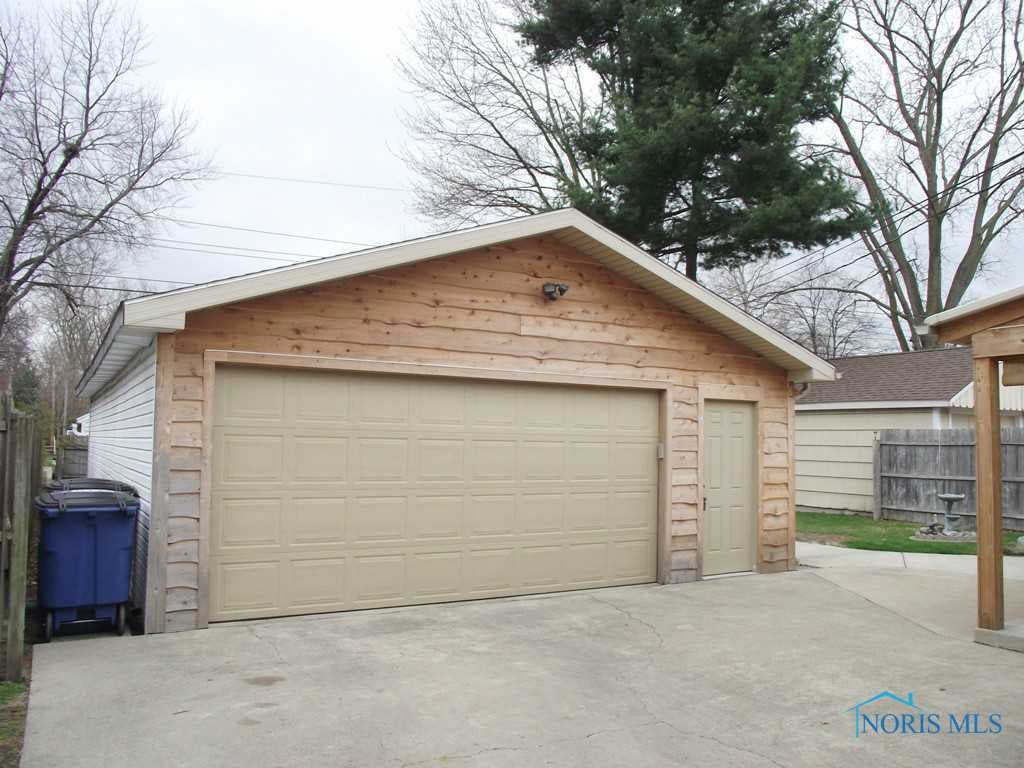 2733 Trimble Road Toledo, OH 43613 - Photo 16 of 20 Gallery Image 16