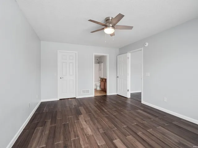 $255,000 | 12326 Hummingbird Cove, Fort Wayne, IN 46845