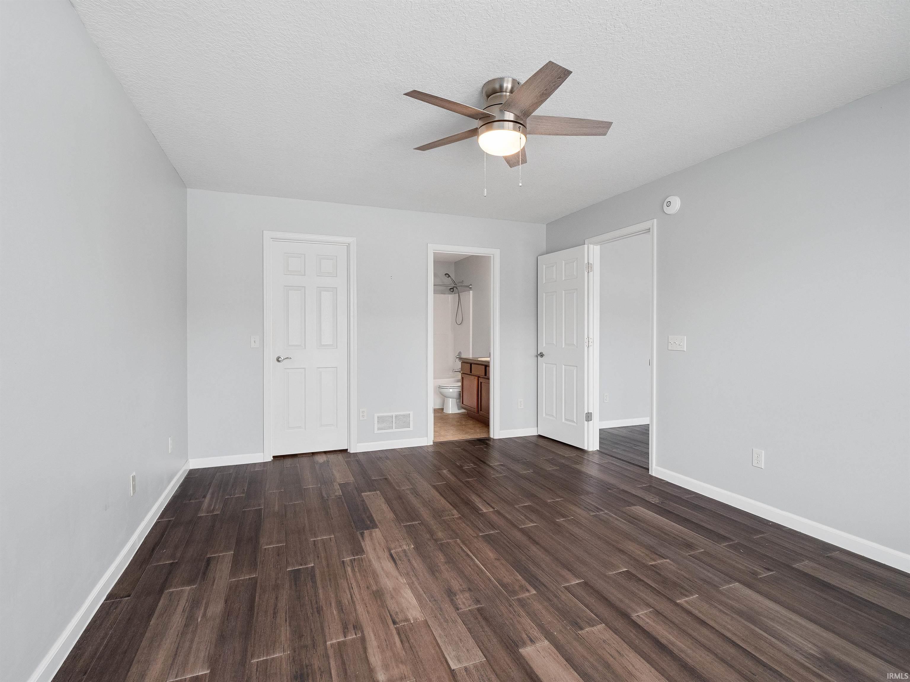 12326 Hummingbird Cove Fort Wayne, IN 46845 - Photo 16 of 25