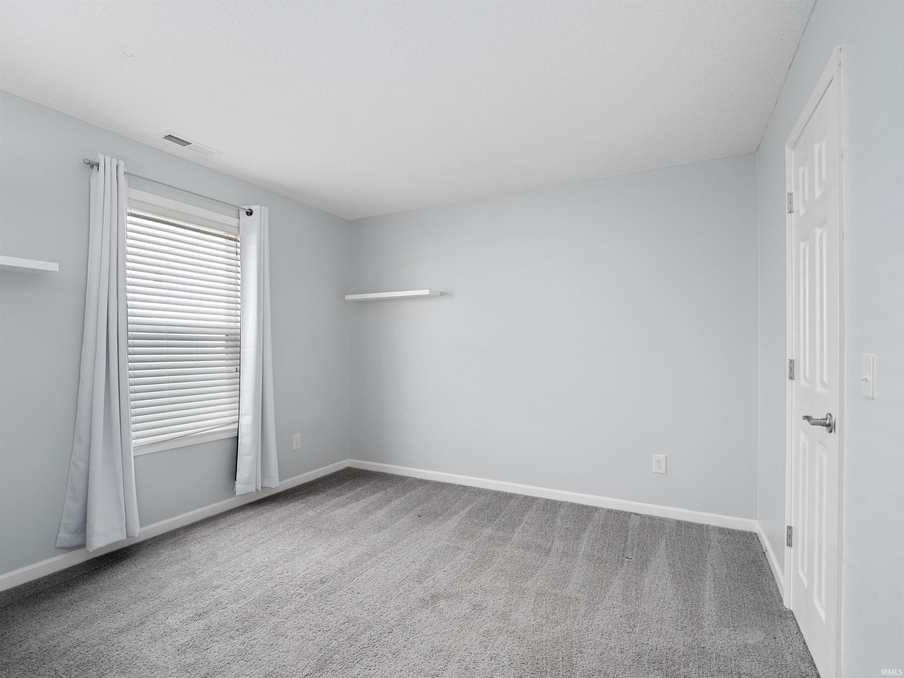 12326 Hummingbird Cove Fort Wayne, IN 46845 - Photo 21 of 25