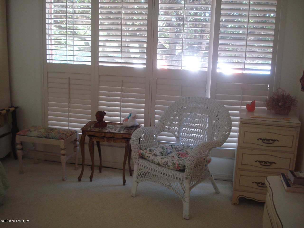 239 Pablo Road Ponte Vedra Beach, FL 32082 - Photo 8 of 13 a view of a room with windows