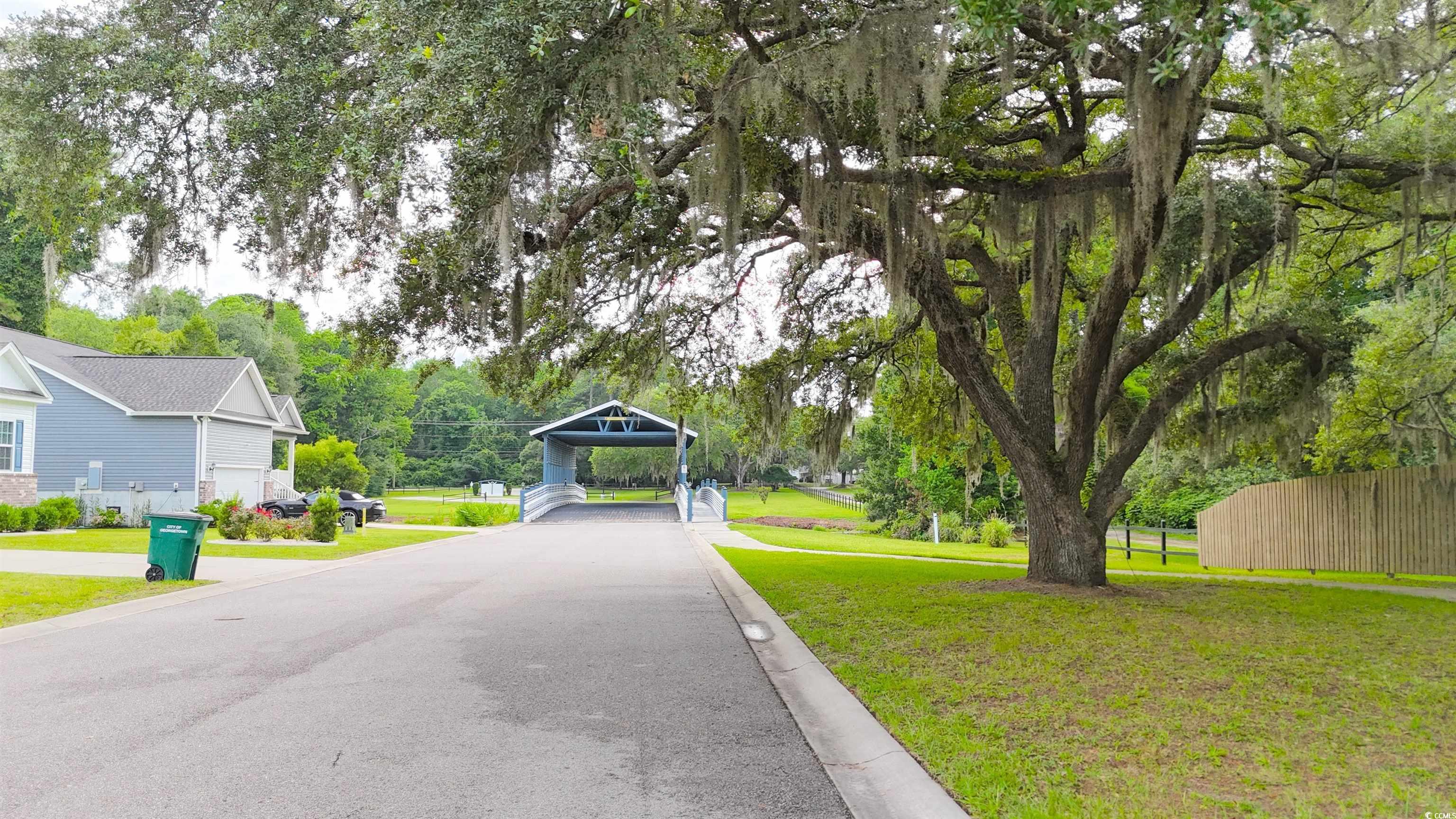 523 Charlton Boulevard Georgetown, SC 29440 - Photo 28 of 33