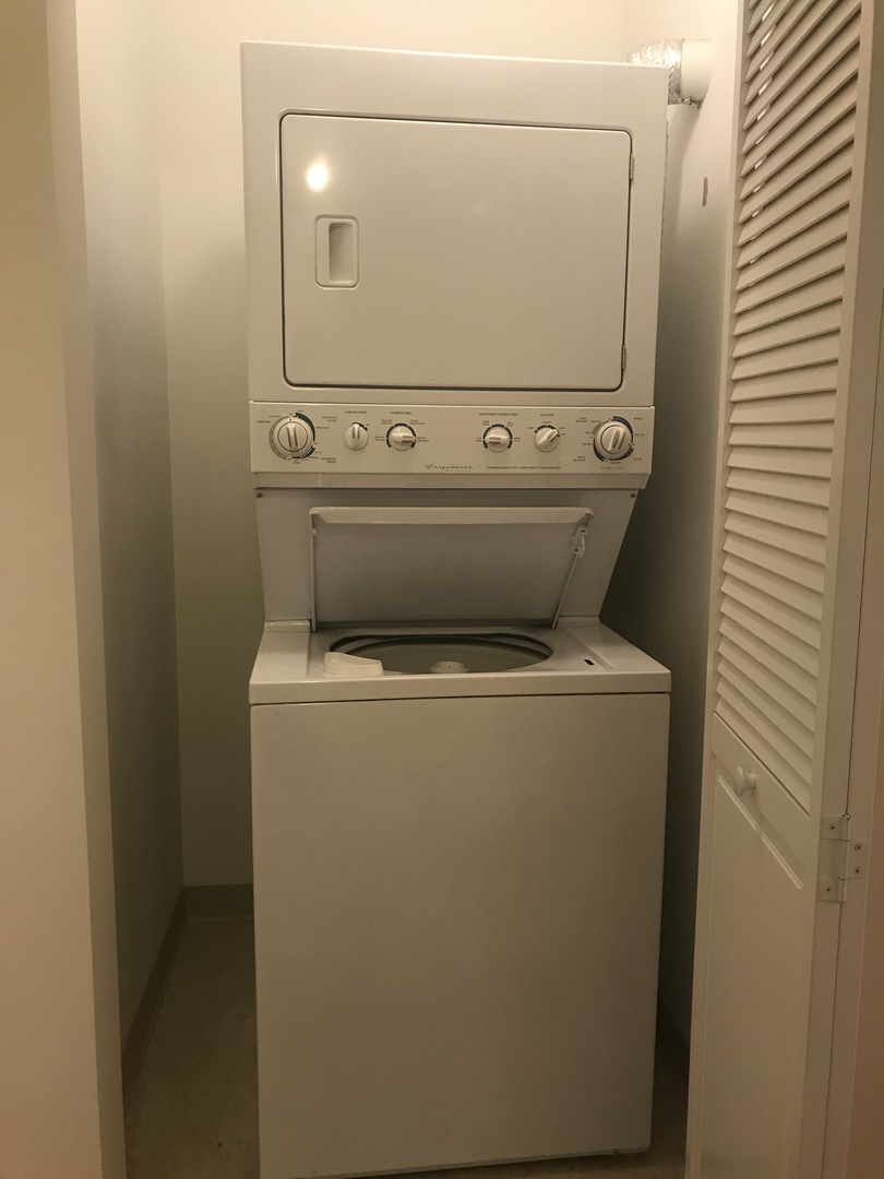 1200 West Monroe Street, Unit 618 Chicago, IL 60607 - Photo 7 of 10 a close up view of washer and dryer
