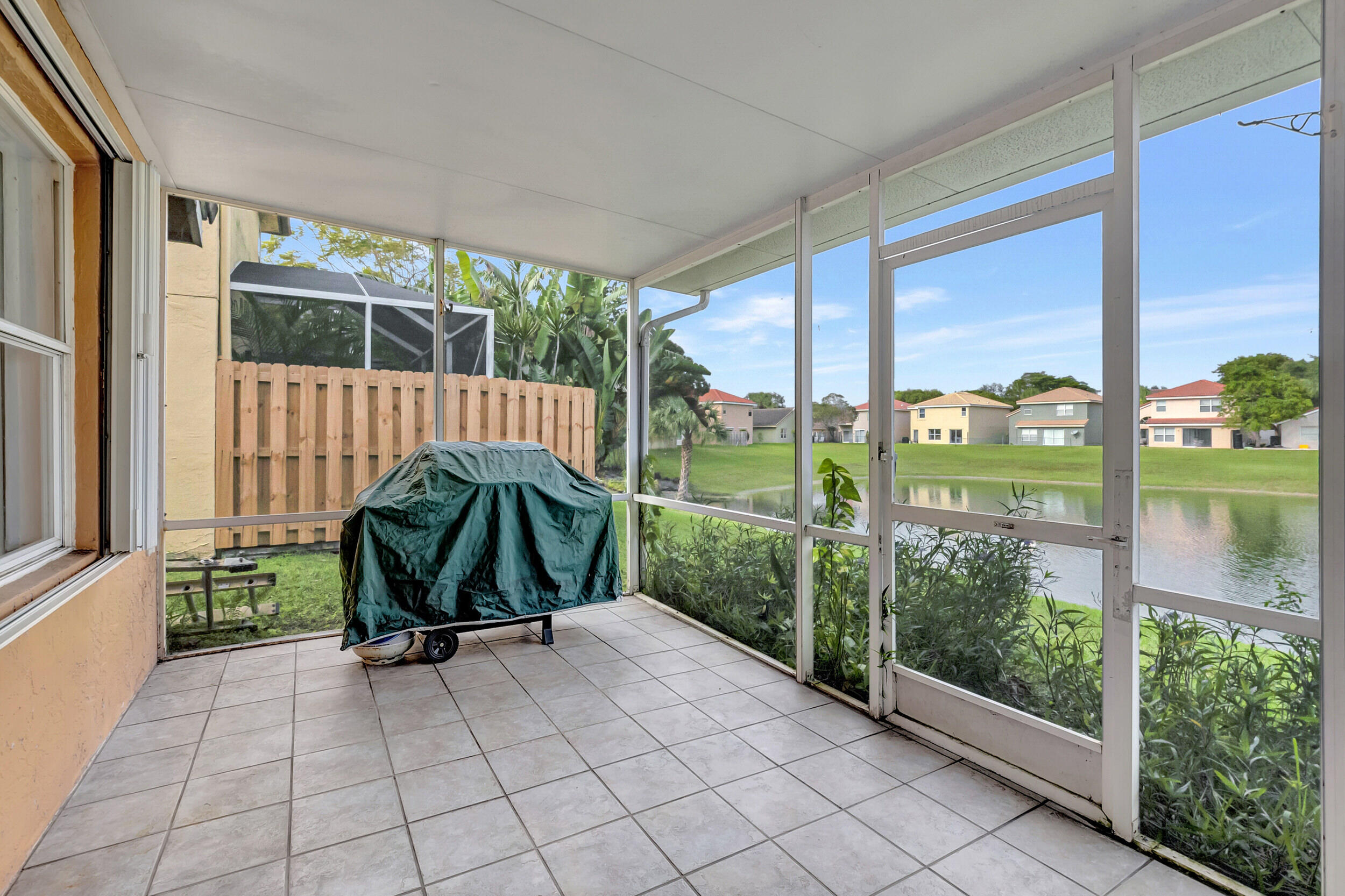 10257 Breezeway Place Boca Raton, FL 33428 - Photo 32 of 66 42_dsc_6592
