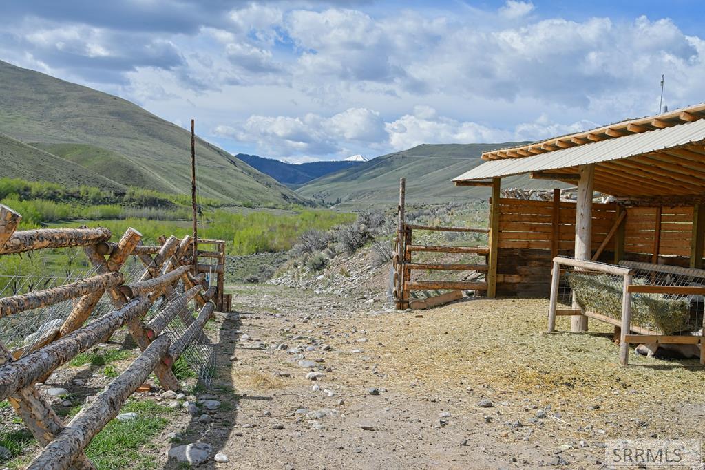 548 Hayden Creek Road Lemhi, ID 83465 - Photo 45 of 57